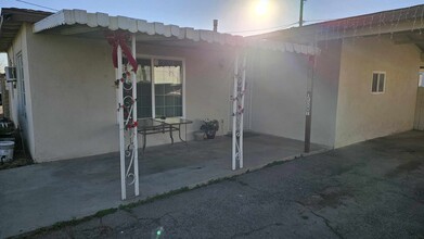 1705 Kippy Dr in Colton, CA - Building Photo - Building Photo