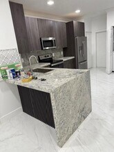 3821 Pond Apple Dr in Weston, FL - Building Photo - Building Photo