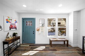 27584 Weirwood Dr in Lake Arrowhead, CA - Building Photo - Building Photo