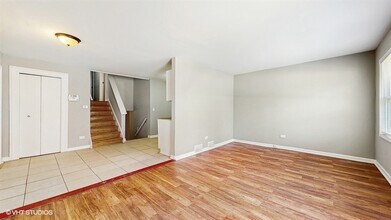 309 W 109th Pl in Chicago, IL - Building Photo - Building Photo