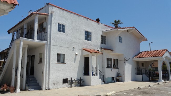 1729 S Kingsley Dr in Los Angeles, CA - Foto de edificio - Building Photo