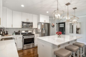 6116 St Moritz Ave in Dallas, TX - Building Photo - Building Photo