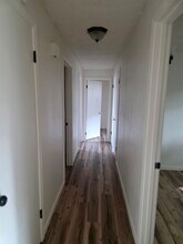 536 Hamilton St, Unit 536 in Medford, OR - Foto de edificio - Building Photo