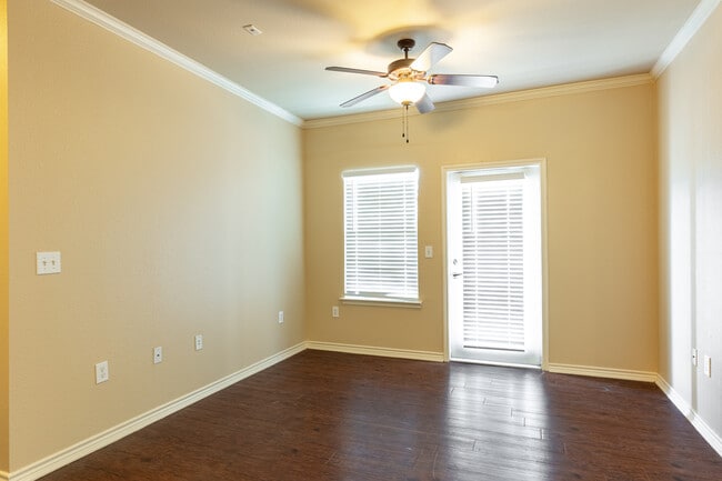 Stonebridge at Ironton in Lubbock, TX - Building Photo - Interior Photo