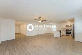 1318 Kiskadee Wy in San Antonio, TX - Building Photo - Building Photo
