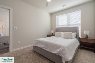 1415 N Main Ave, Unit 1214 in San Antonio, TX - Building Photo