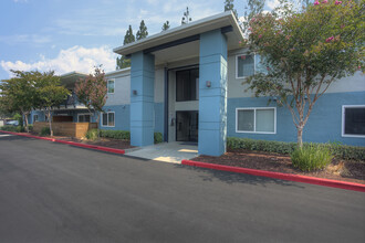 Reserve at Walnut Creek in Walnut Creek, CA - Building Photo - Building Photo