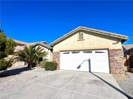 13561 Fullerton Ln in Victorville, CA - Building Photo