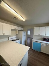 3505 Benson Ln in North Las Vegas, NV - Foto de edificio - Building Photo