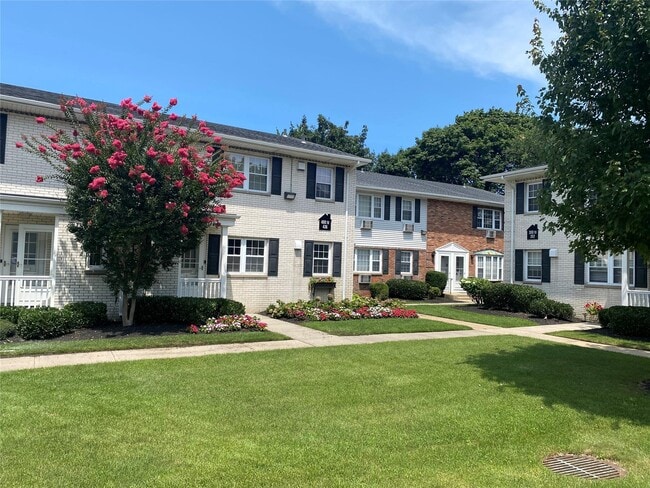 property at 508 Kensington Ln