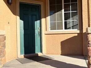 7078 Glacier River Ave in Las Vegas, NV - Building Photo - Building Photo