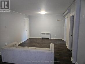 25 Forsythe St in Fort Erie, ON - Building Photo - Building Photo