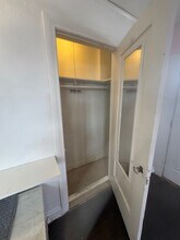 137 N Stanley Dr, Unit 2 in Beverly Hills, CA - Building Photo - Building Photo