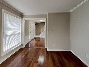 3930 Lake Lanier Dr NW in Duluth, GA - Building Photo - Building Photo