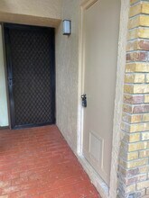 3961 Cocoplum Cir in Coconut Creek, FL - Building Photo - Building Photo