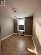 134 Kent St W in Kawartha Lakes, ON - Building Photo - Building Photo