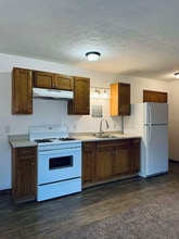 202 Alford St in Flippin, AR - Building Photo - Building Photo