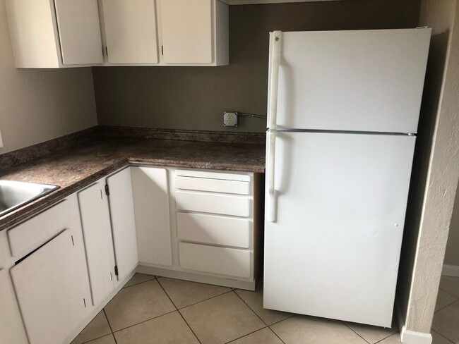 61538 Brosterhous Road, Unit Unit C in Bend, OR - Building Photo - Building Photo