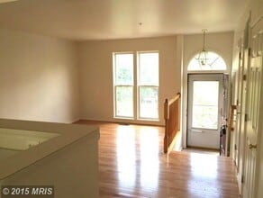 13537 Hayworth Dr in Rockville, MD - Building Photo - Building Photo