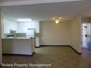 4600 Lamont St-Unit -4-334 in San Diego, CA - Building Photo - Building Photo