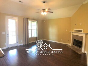 10394 Redmond Cir N in Cordova, TN - Building Photo - Building Photo