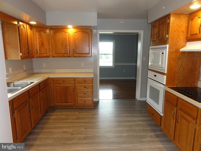 13230 White Rock Rd in Purcellville, VA - Building Photo - Building Photo