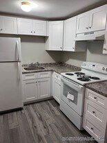 75 Groton School Rd, Unit P7 in Ayer, MA - Building Photo