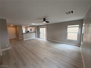 8875 First Lady Ave in Las Vegas, NV - Building Photo - Building Photo