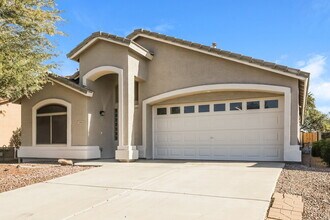 21103 N Danielle Ave in Maricopa, AZ - Foto de edificio - Building Photo