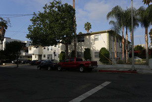 Carlton in Los Angeles, CA - Building Photo - Building Photo