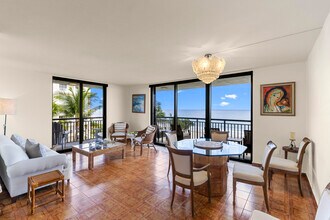 3951 N Ocean Blvd in Delray Beach, FL - Building Photo - Building Photo