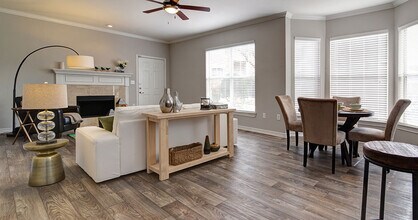 Townhomes of Coyote Ridge in Carrollton, TX - Building Photo - Building Photo