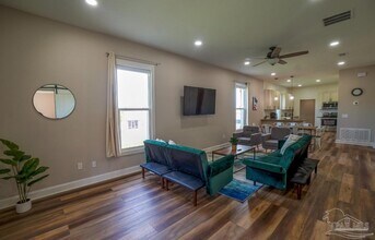 23 E Brainerd St in Pensacola, FL - Building Photo - Building Photo