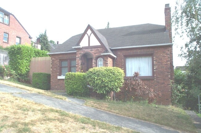 1015 W Fulton St in Seattle, WA - Building Photo - Building Photo