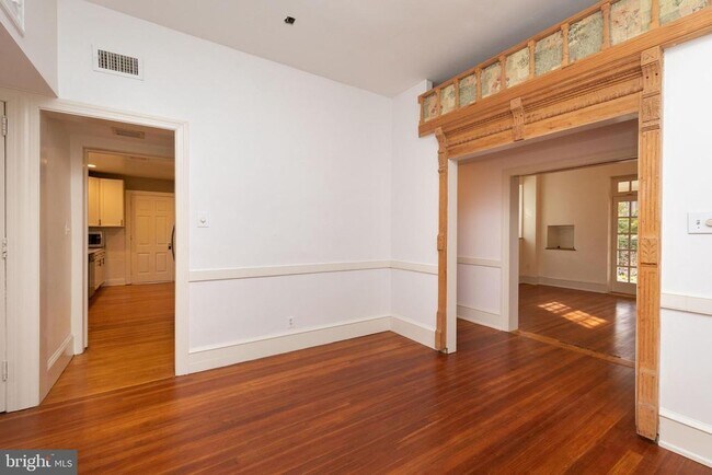 6610 Wissahickon Ave in Philadelphia, PA - Building Photo - Building Photo