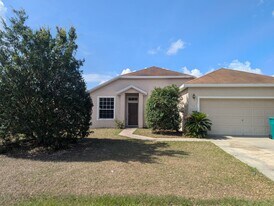 336 Ryans Ridge Ave in Eustis, FL - Building Photo