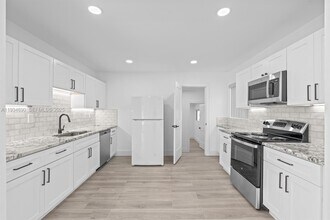 326 191st St in Sunny Isles Beach, FL - Building Photo - Building Photo