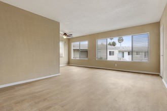 3845 Potomac Ave Los Angeles, CA 90008 in Los Angeles, CA - Building Photo - Interior Photo