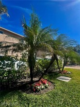 9524 Gulf Shore Dr in Naples, FL - Building Photo - Building Photo