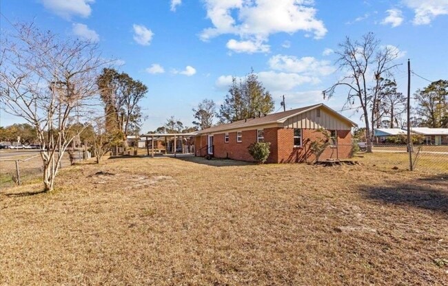 815 E Cherry St in Perry, FL - Building Photo - Building Photo