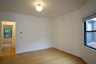 338 NW 22nd Ave in Portland, OR - Building Photo - Building Photo