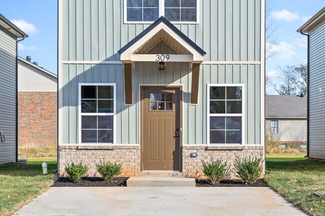 West Winds in Clarksville, TN - Building Photo - Building Photo