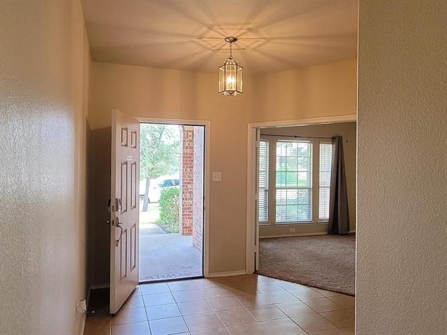 130 Meadow Crest Dr in Princeton, TX - Foto de edificio - Building Photo