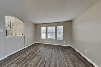 5418 Gosforth Dr in Katy, TX - Building Photo - Building Photo