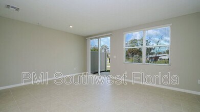 5816 Ocean Isle Dr in Nokomis, FL - Building Photo - Building Photo