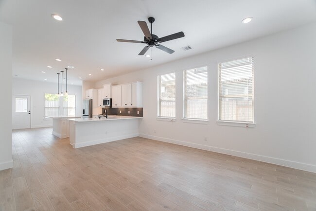 property at 10566 Wild Chives