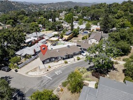 6536 Tokay Rd in Los Angeles, CA - Building Photo