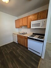 806 Brook Hill Rd in Richmond, VA - Building Photo - Building Photo