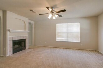 3920 Malibu Sun Dr in Fort Worth, TX - Building Photo - Building Photo