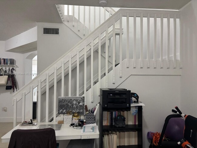 11411 NW 60th St in Doral, FL - Building Photo - Building Photo